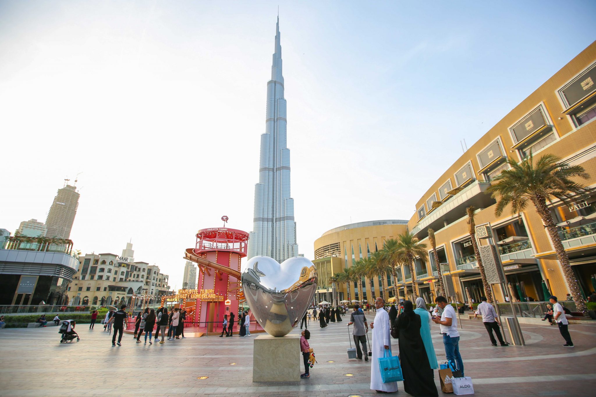 Emaar Malls To Distribute Dh1 3b Cash Dividends To Shareholders