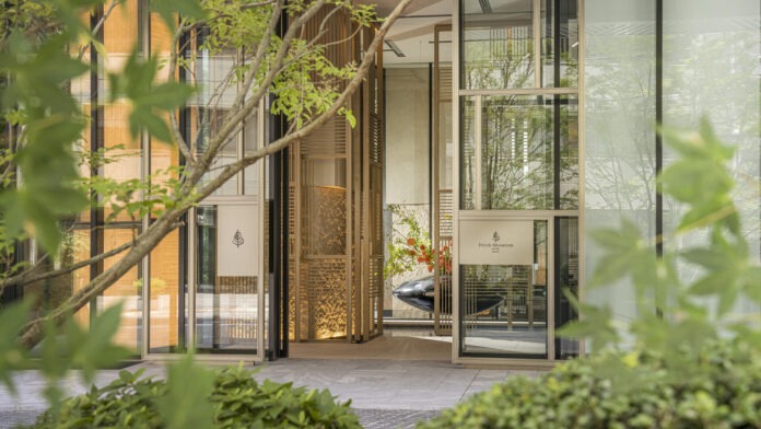 The all-new Four Seasons Hotel Osaka is now open, welcoming travellers and local guests with open arms and genuine warmth.